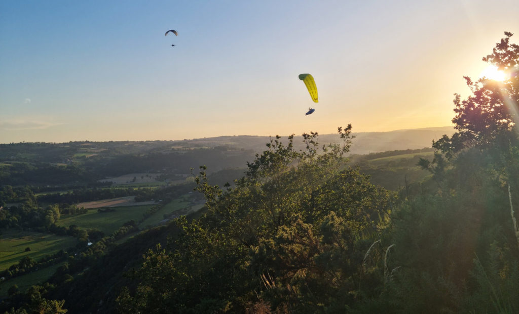 Coucher de soleil sur site parapente Clécy saint omer