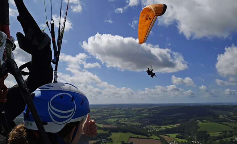 Ok pour le vol e,n parapente en famille